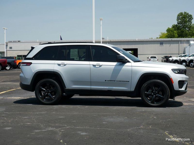 2022 Jeep Grand Cherokee FreedomImage 15
