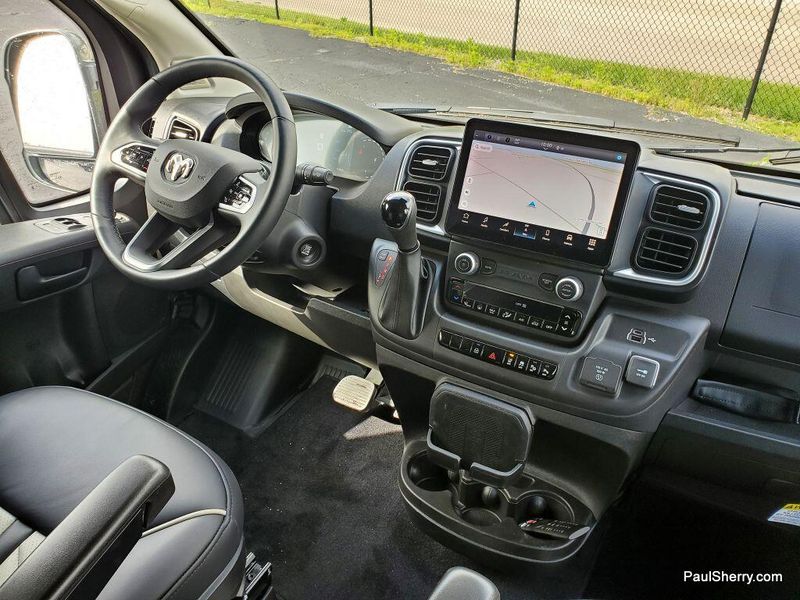 2024 RAM Promaster 3500 Slt+ Window Van High Roof 159