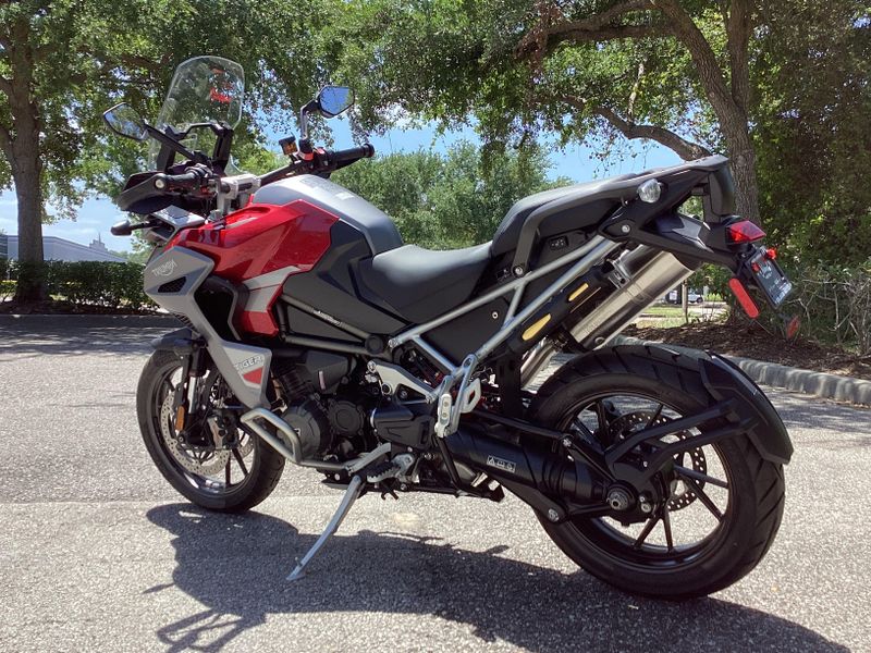 2025 Triumph Tiger 1200 GT Pro