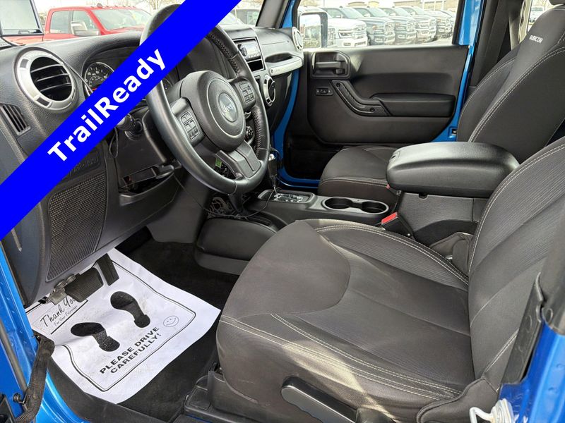 Used 2015 Jeep Wrangler JK RubiconImage 17