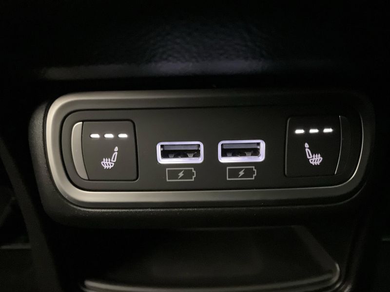 New 2025 Alfa Romeo Stelvio AwdImage 17