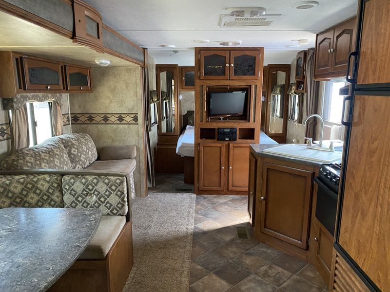 2013 KEYSTONE PASSPORT 2650BH (PUBLIC WHOLESALE) Image 8
