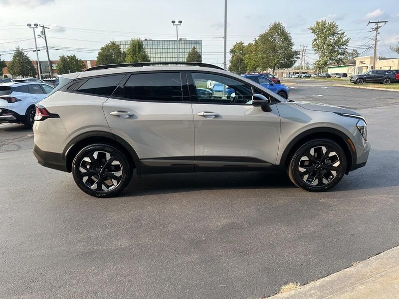 2023 Kia Sportage X-Line photo 5