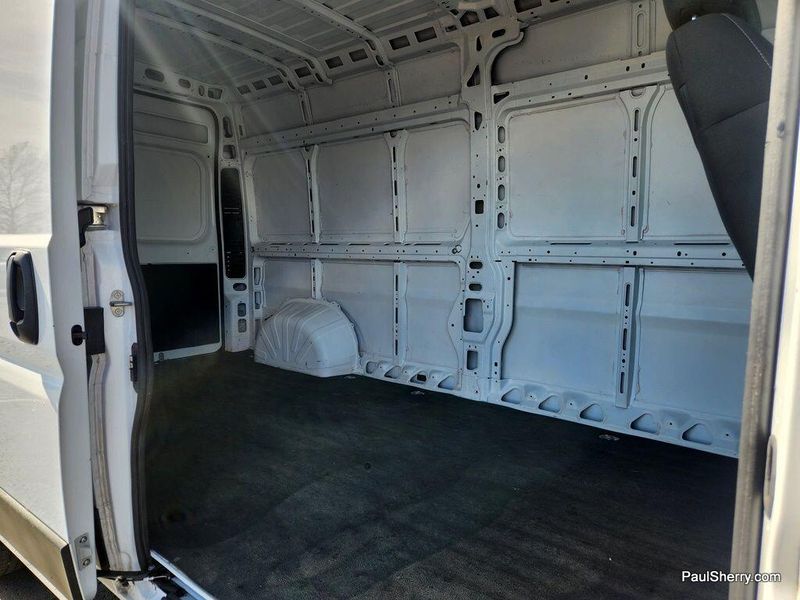 Used 2023 RAM ProMaster 2500 High RoofImage 33