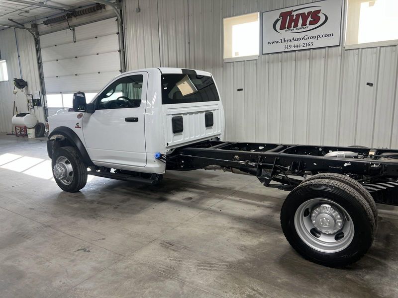 2024 RAM 5500 Chassis Cab Tradesman in a Bright White Clear Coat exterior color and Diesel Gray/Blackinterior. Thys Motor Company 319-318-6640 pixelmotiondemo.com 