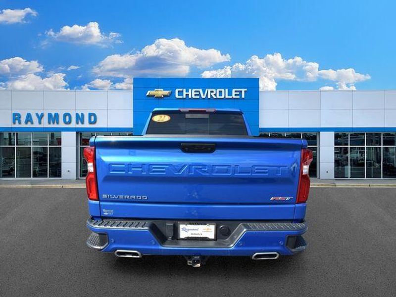 Used 2022 Chevrolet Silverado 1500 RSTImage 4