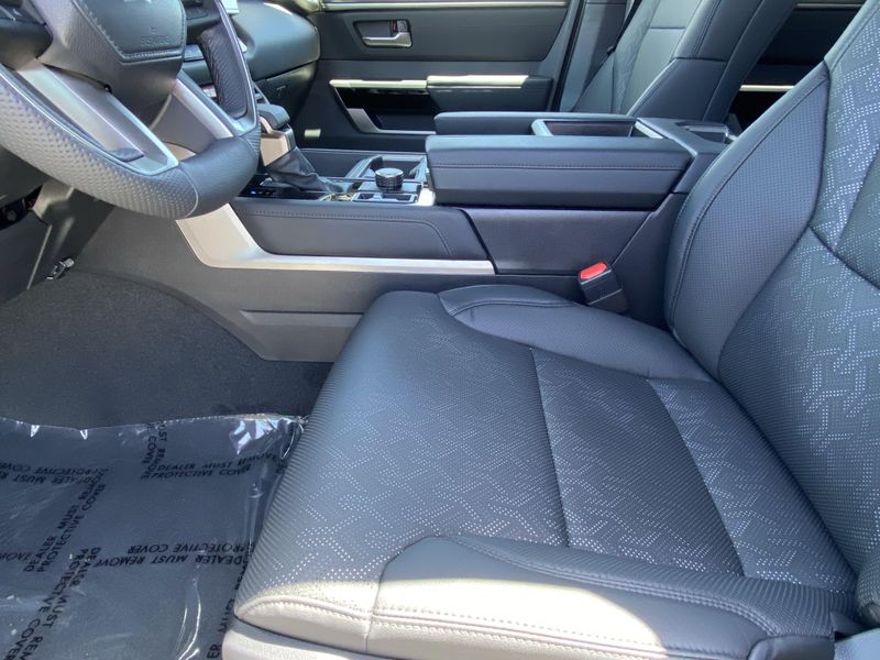 2025 Toyota Tundra LimitedImage 14