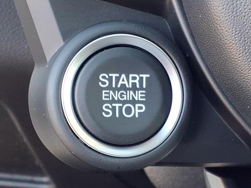 New 2025 Alfa Romeo Giulia RwdImage 22