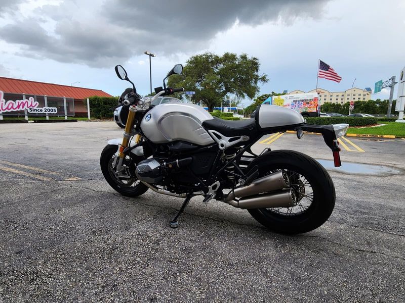 Used 2022 BMW R nineT Image 6