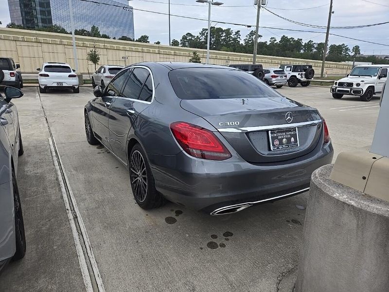 Used 2021 Mercedes-Benz C 300 300Image 4