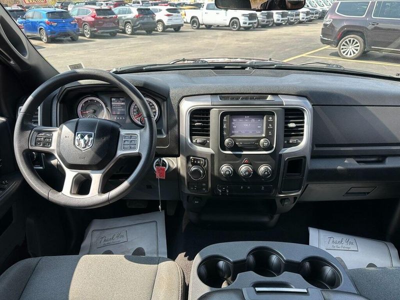 2021 RAM 1500 Classic WarlockImage 21