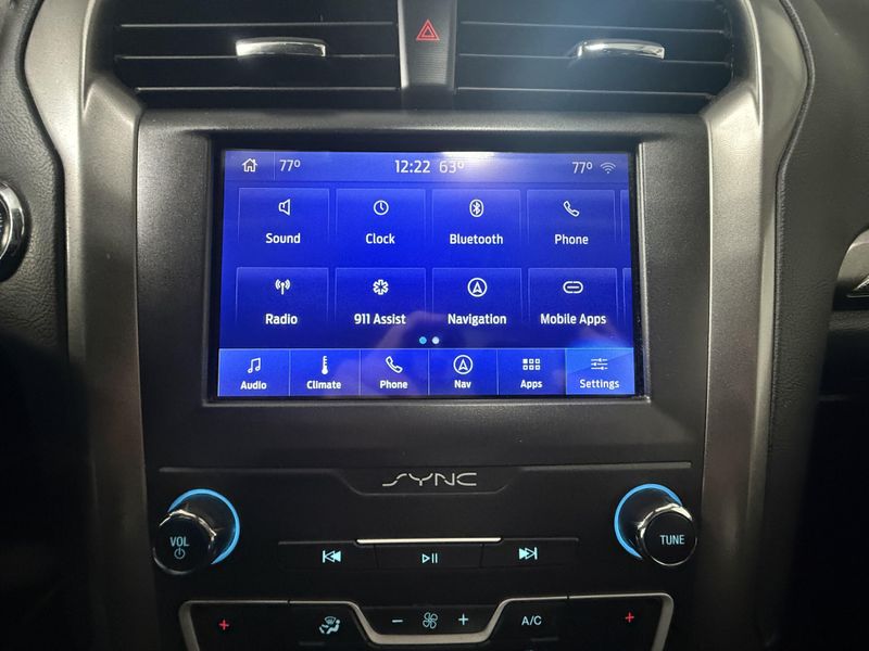 Used 2020 Ford Fusion SEImage 30