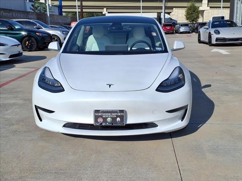 2020 Tesla Model 3 Long RangeImage 4