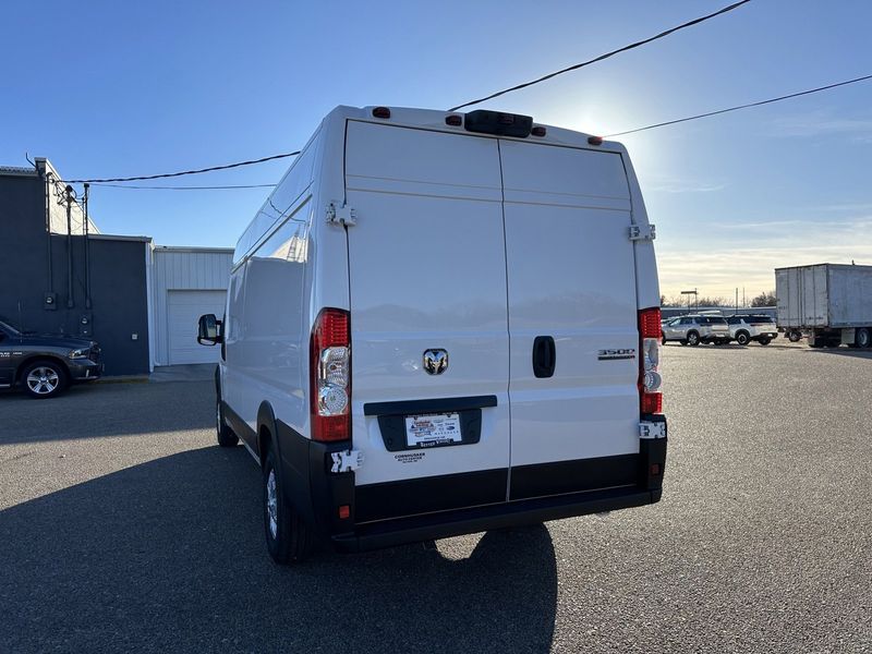 2024 RAM Promaster 3500 Slt Cargo Van High Roof 159