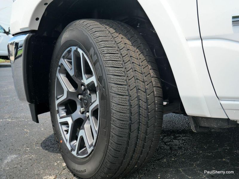 New 2026 RAM 1500 Laramie Crew Cab 4x4 5