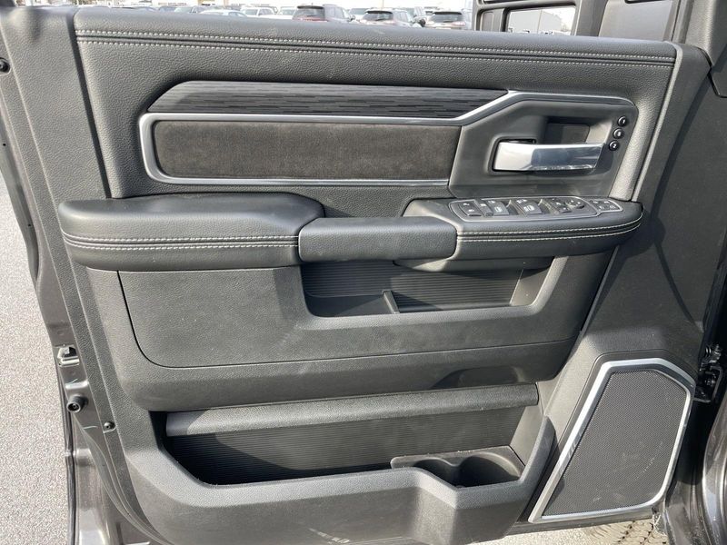 2024 Ram 2500 Laramie photo 11