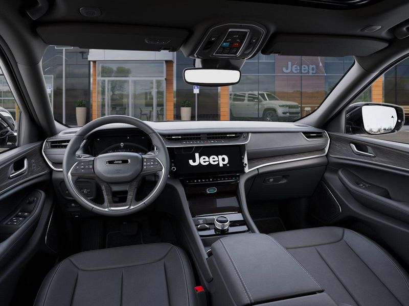 New 2026 Jeep Grand Cherokee Limited 4x4Image 34