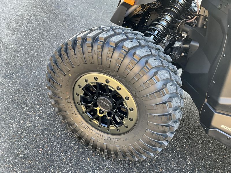 New 2026 Can-Am MAVERICK MAX XRC 72 TURBO RR Image 9