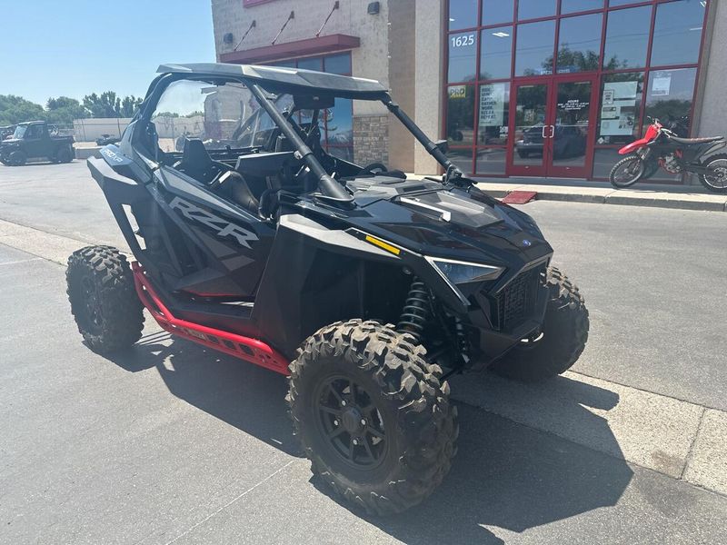 2022 Polaris RZR PRO XP SPORT  CRUISER BLACK 