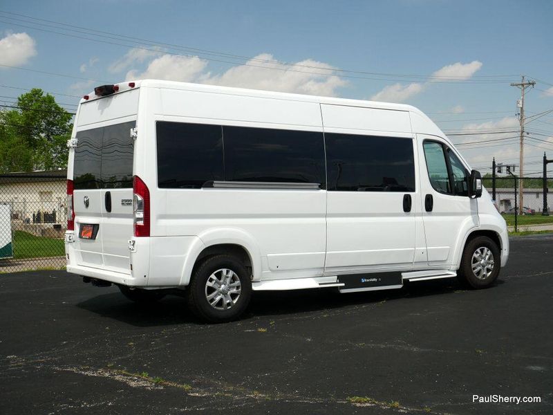 2024 RAM Promaster 2500 Slt+ Window Van High Roof 159