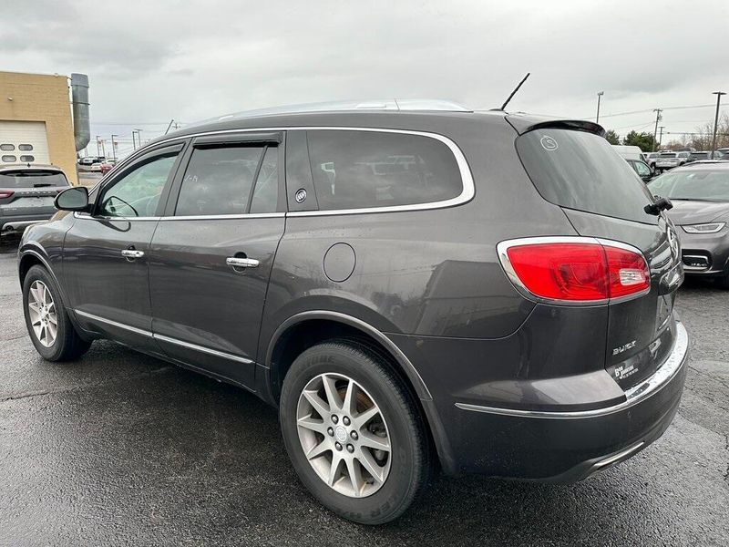 2015 Buick Enclave Leather GroupImage 15