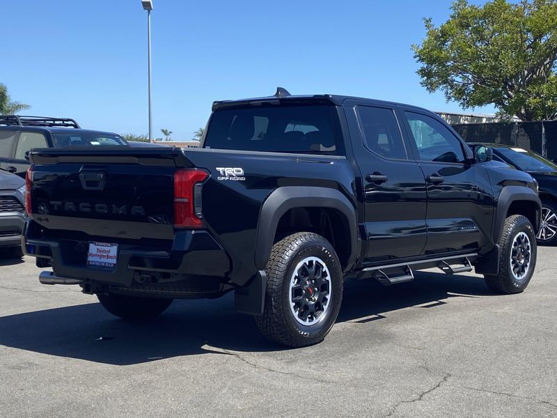 New 2025 Toyota Tacoma TRD Off RoadImage 3