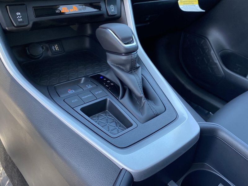 New 2025 Toyota RAV4 XLE PremiumImage 17