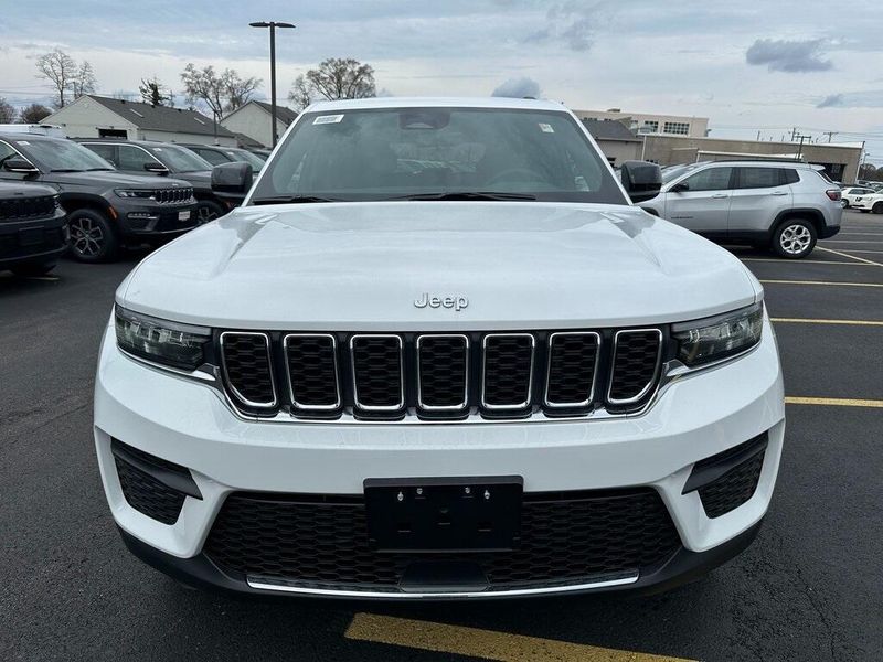 2025 Jeep Grand Cherokee Laredo X 4x4Image 6