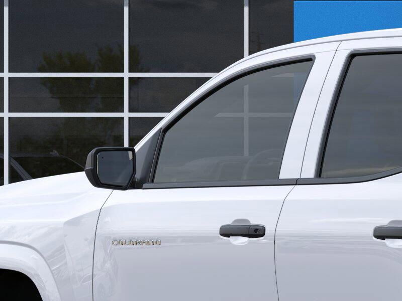 2025 Chevrolet Colorado 4WD Work TruckImage 12