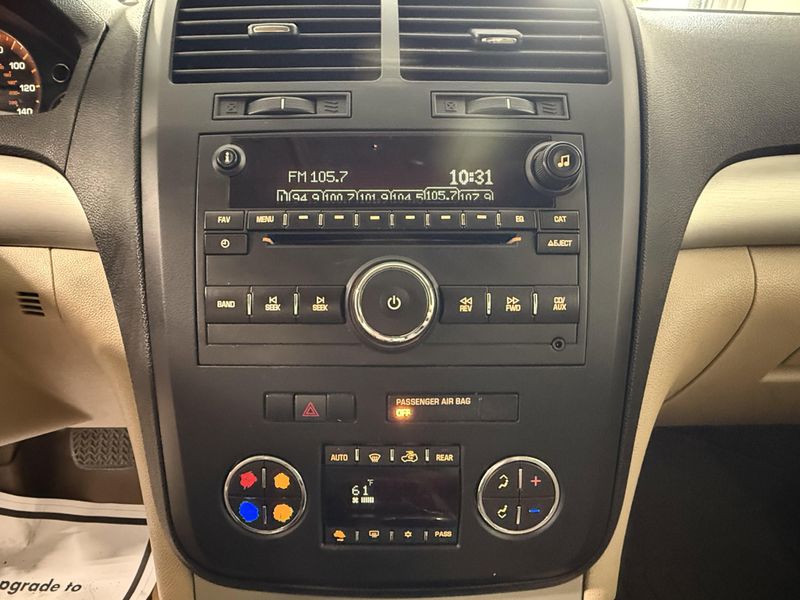 Used 2010 Saturn Outlook XE PremiumImage 31