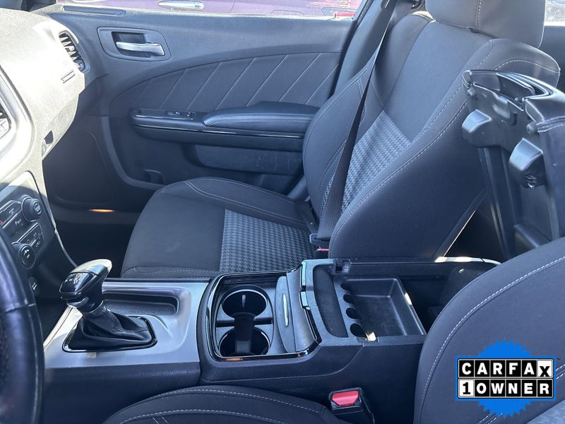 Used 2020 Dodge Charger SXTImage 29
