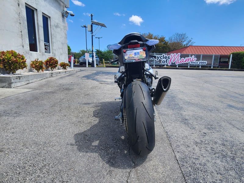 2026 BMW S 1000 RRImage 8