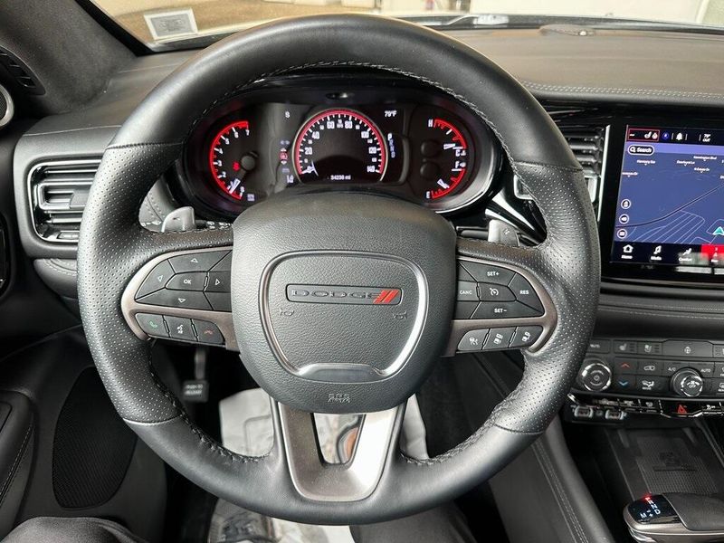 2022 Dodge Durango CitadelImage 2