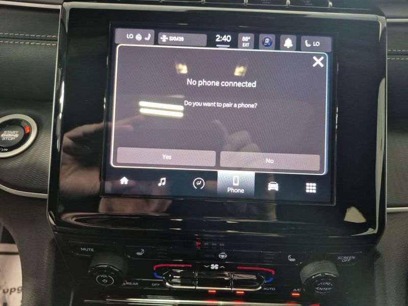 New 2025 Jeep Grand Cherokee L Altitude X 4x4Image 33