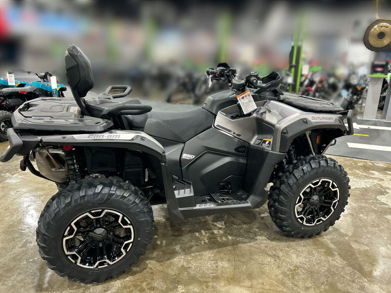 New 2026 Can-Am OUTLANDER MAX XT 850 Image 11