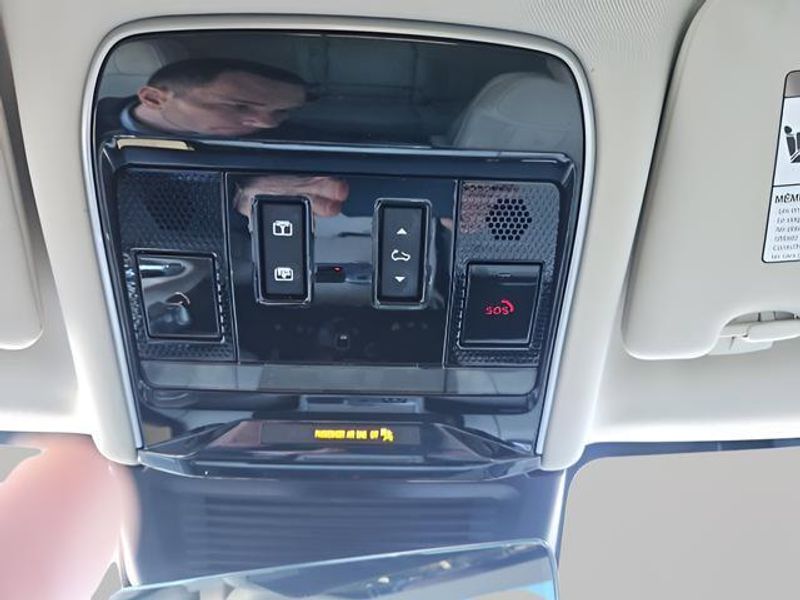 Used 2023 Land Rover Range Rover SE