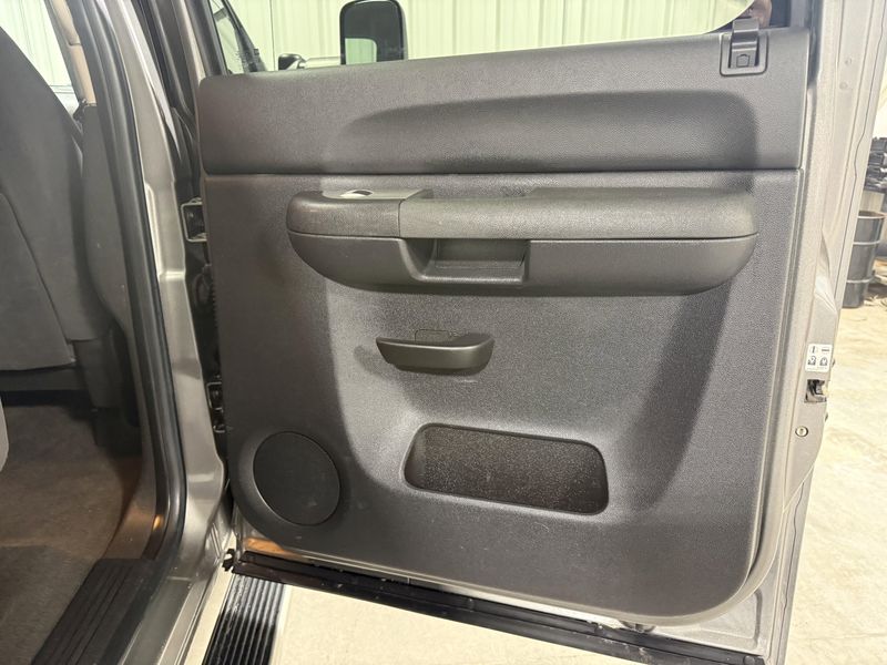 Used 2008 Chevrolet Silverado 2500HD LT w/1LTImage 7