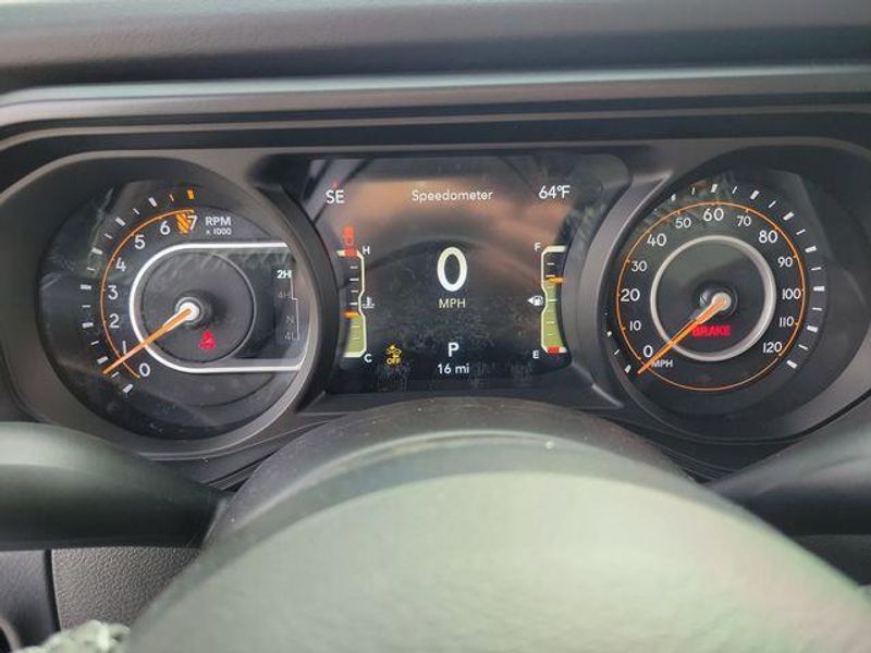 New 2026 Jeep Gladiator Mojave 4x4