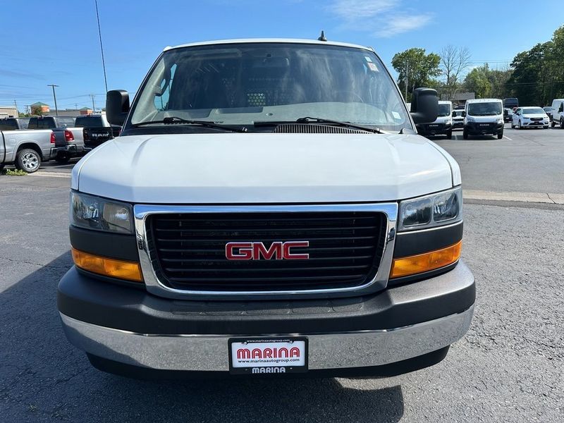 2022 GMC Savana Cargo Work VanImage 9