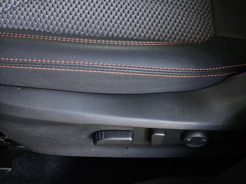 2023 Subaru Forester SportImage 25
