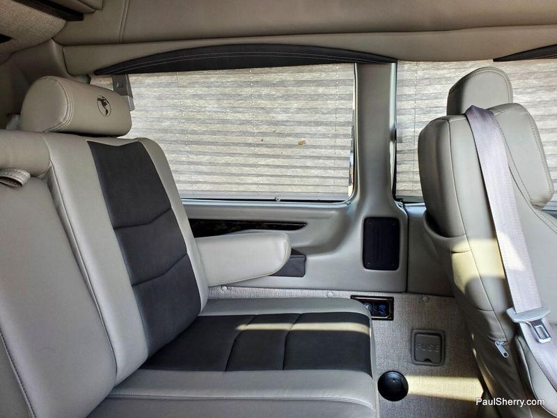 2022 Chevrolet Express Cargo Image 25