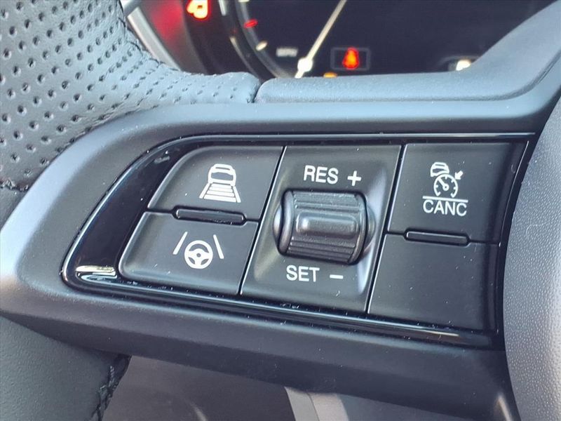 New 2025 Alfa Romeo Giulia RwdImage 20