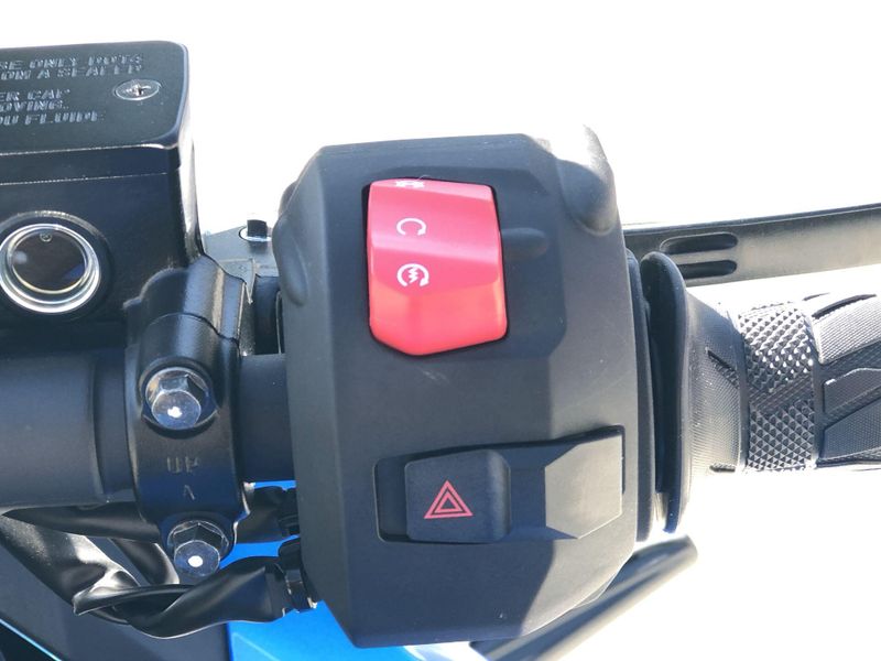 New 2026 Suzuki GSX-8R Image 10