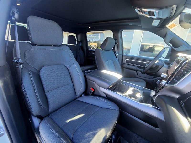 New 2027 RAM 1500 Big Horn Crew Cab 4x4 5'7' Box
