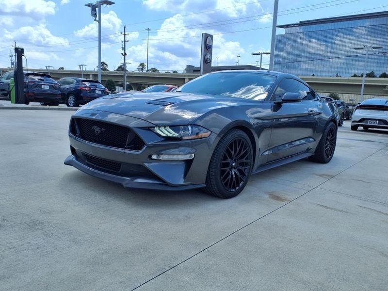 Used 2020 Ford Mustang GT PremiumImage 2