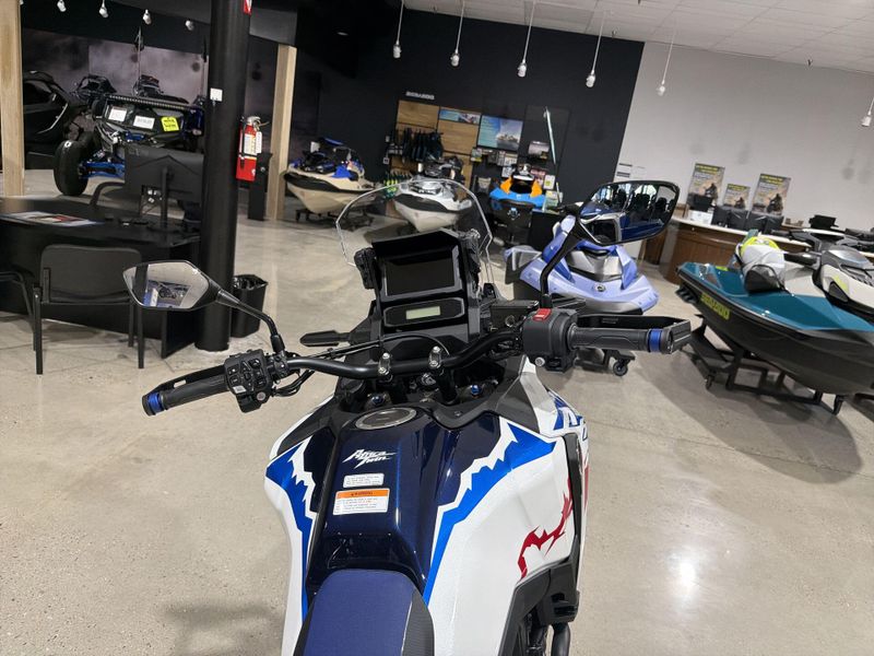 New 2026 Honda AFRICA TWIN DCT Image 25