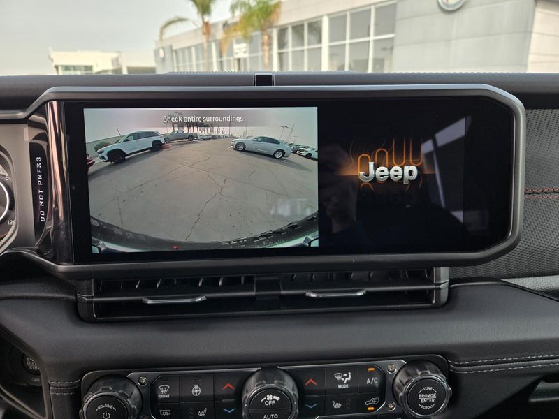 New 2026 Jeep Wrangler 4-door Rubicon