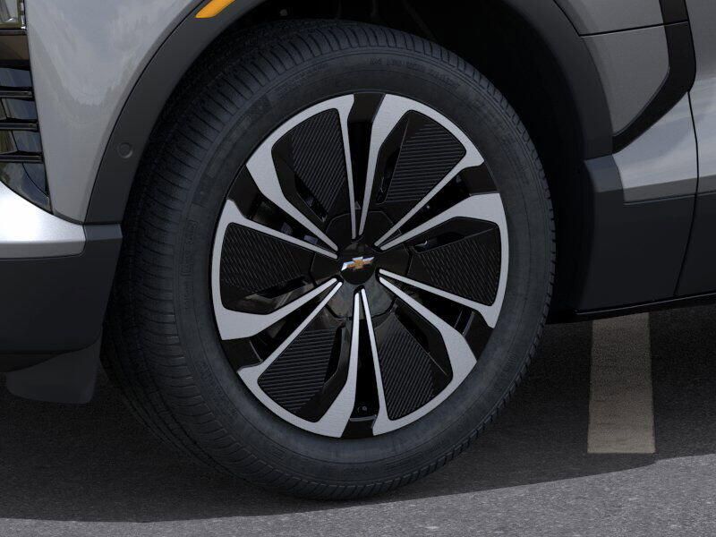 New 2025 Chevrolet Blazer EV FWD LTImage 9