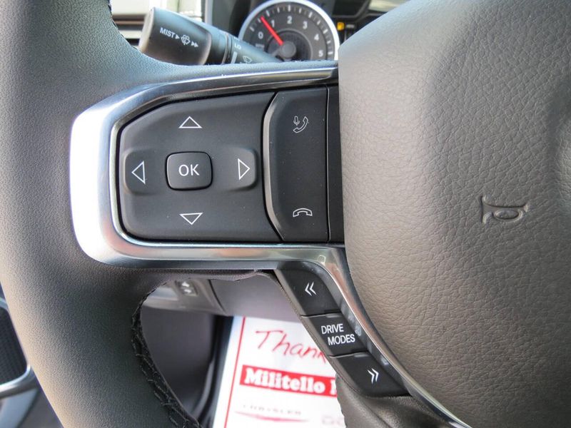 Used 2025 RAM 1500 Laramie 4x4 4dr Crew Cab 5.6 ft. SB PickupImage 14