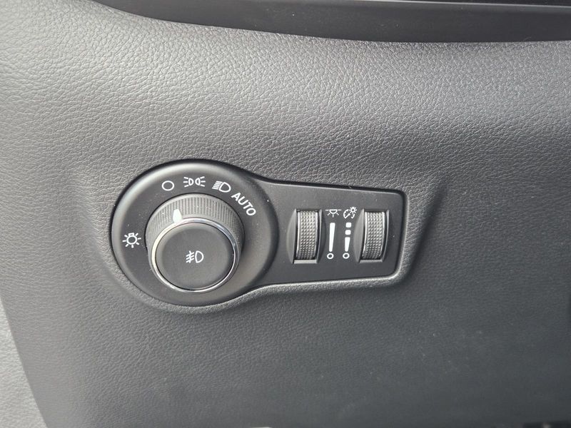 New 2026 Jeep Compass Latitude Altitude 4x4